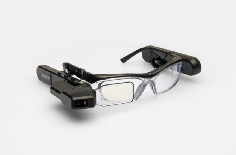 Vuzix m4000 safety glasses 001 720x