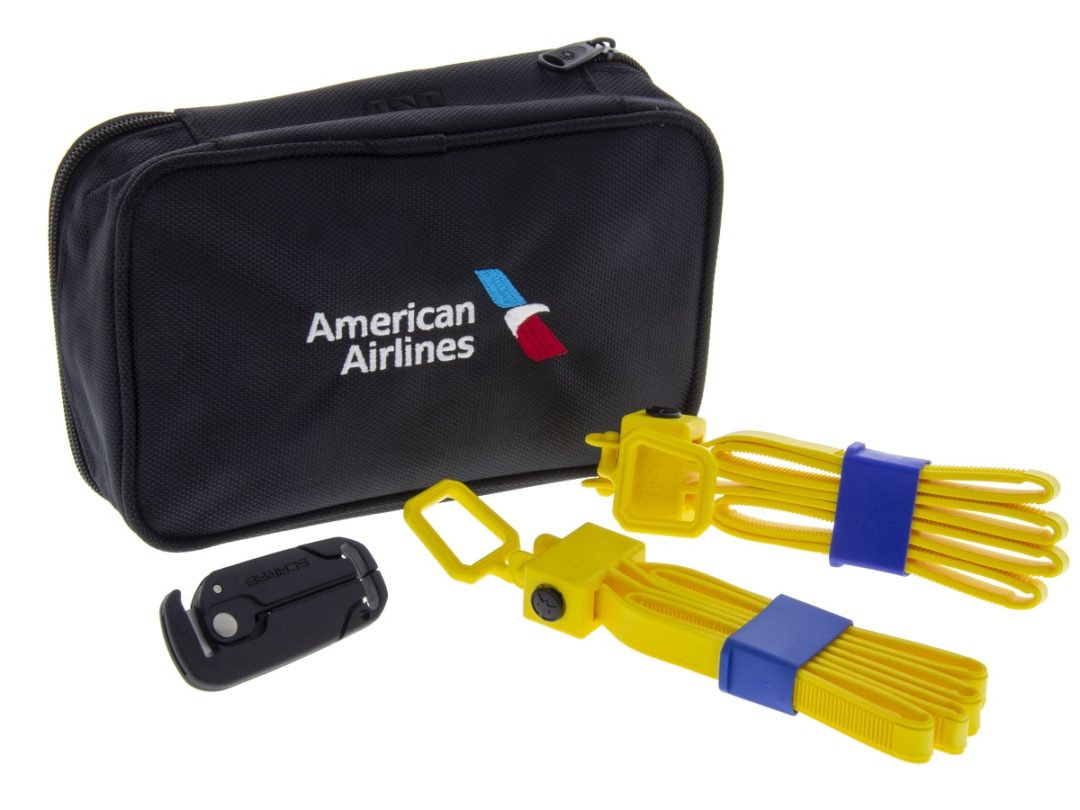 American Airlines Black Bag[14898].jpg